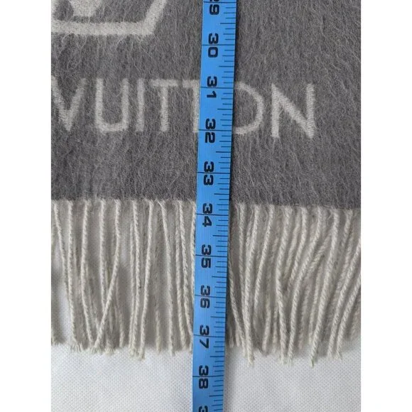 Louis Vuitton LV Logo Reykjavik Scarf Gradients 100%Cashmere Made in Italy - Picture 10 of 11